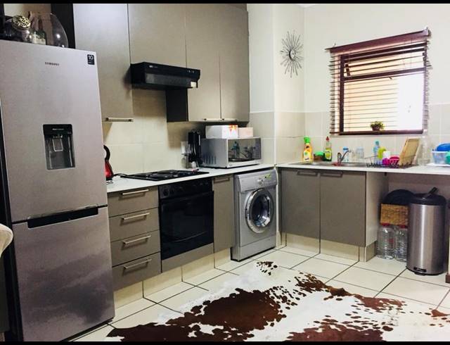 2 BEDROOM PROPERTY TO RENT IN FOURWAYS